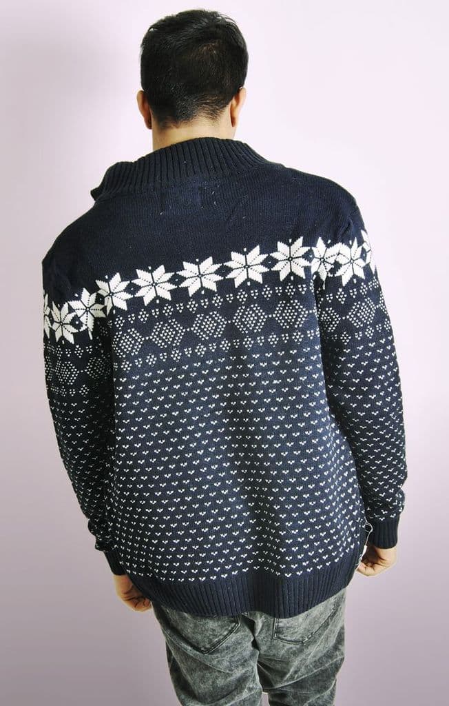 KNITTED PATTERN ZIPUP